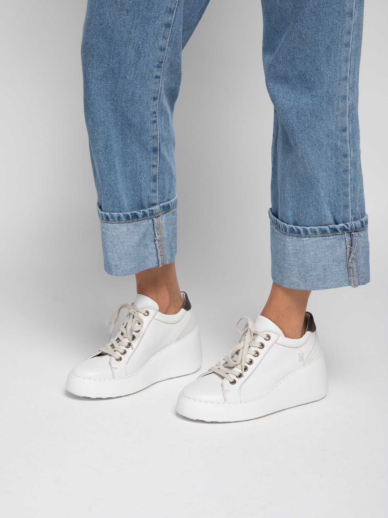 Brito White Fly London Lace-up Men's Sneakers | 576243GOT