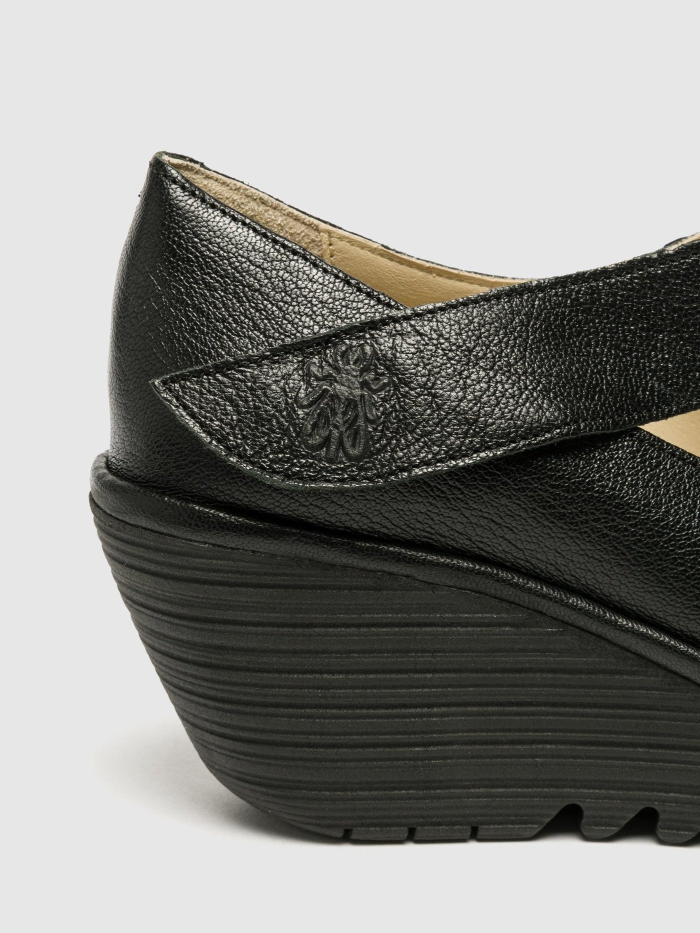 Black Fly London Mary Jane Shoes MOUSSE Women's Mary Jane Shoes | 239568RKA