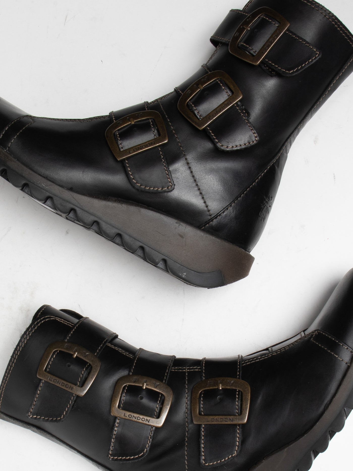 Black Leather Fly London Buckle Boots Women's Ankle Boots | 384192MDA