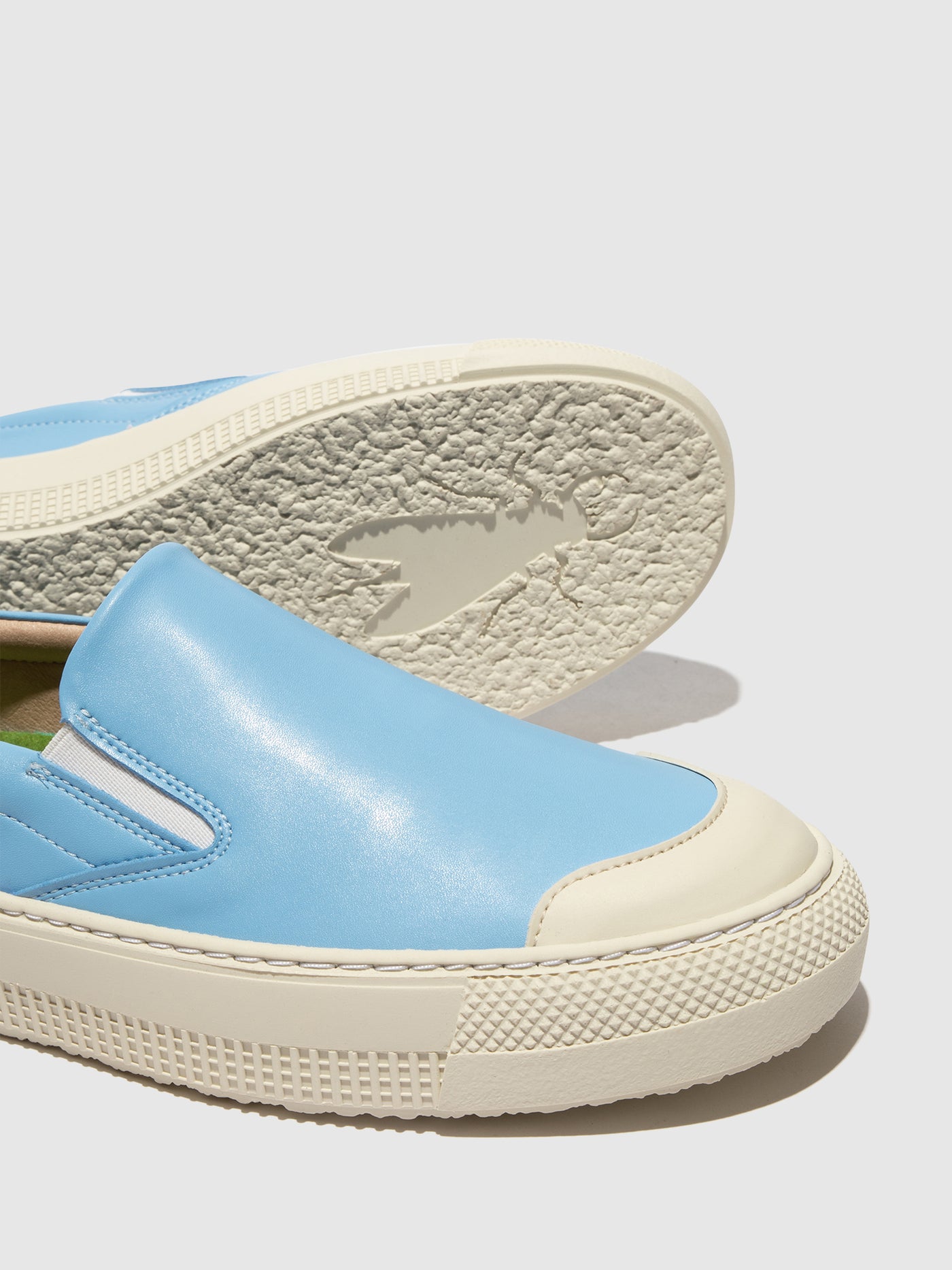 Blue Fly London Slip-on Men's Sneakers | 187034VWL