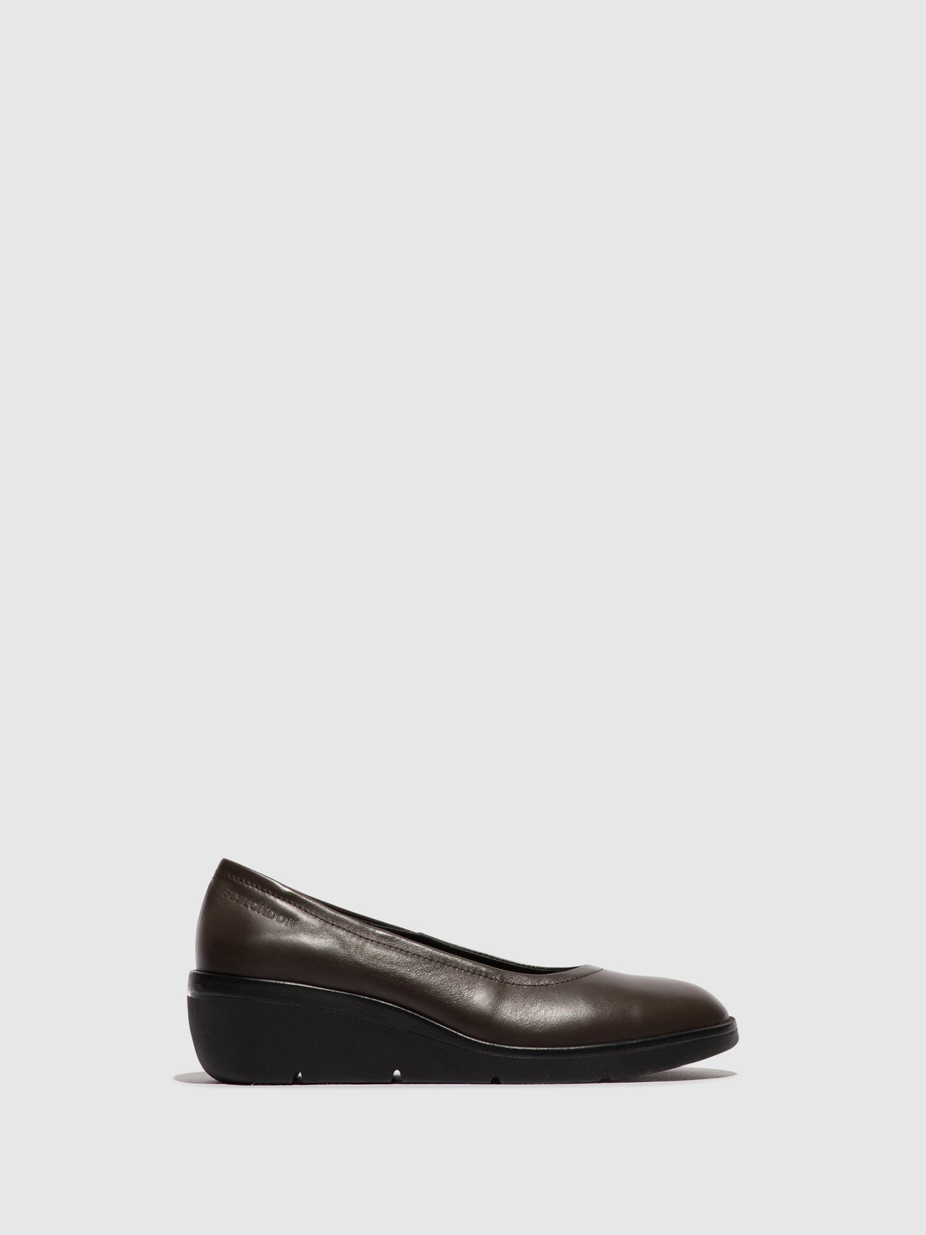 Brown Fly London Slip-on Shoes Women\'s Slip on | 238561NDT
