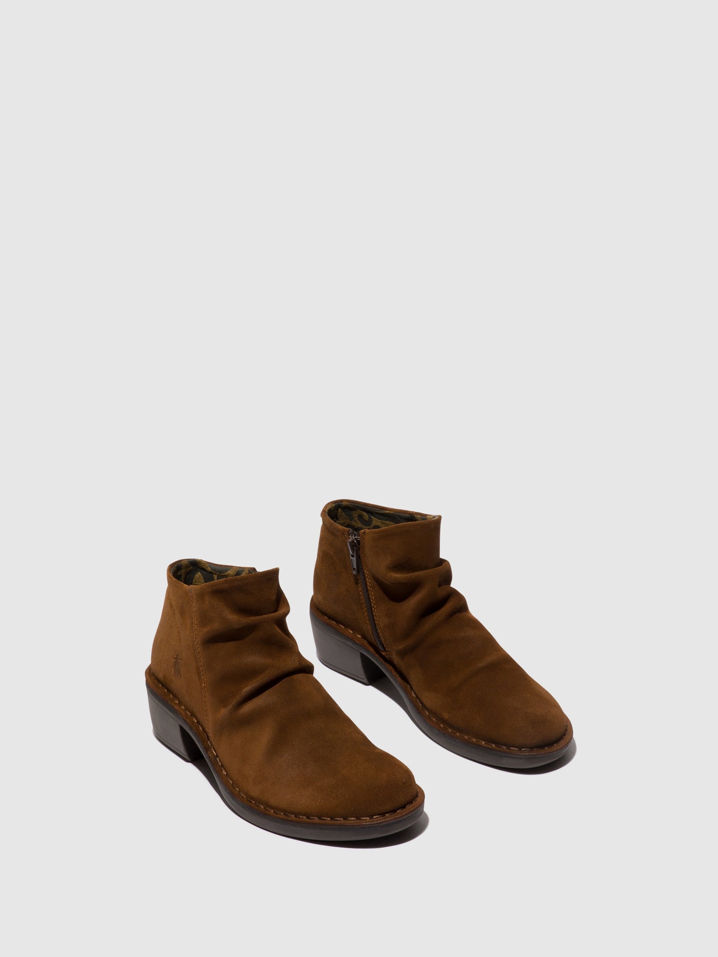 Camel Fly London Zip Up Boots Women's Ankle Boots | 794326UVN