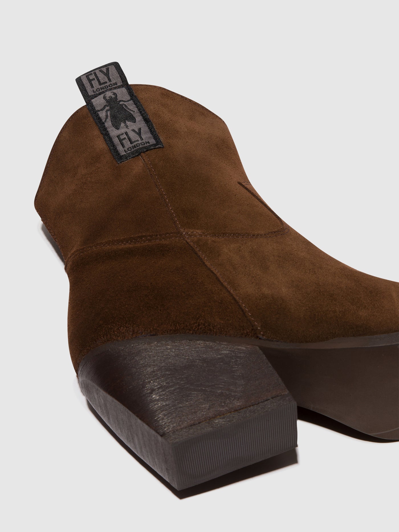 Chocolate Fly London Zip Up Boots Women's Ankle Boots | 761983ZGF