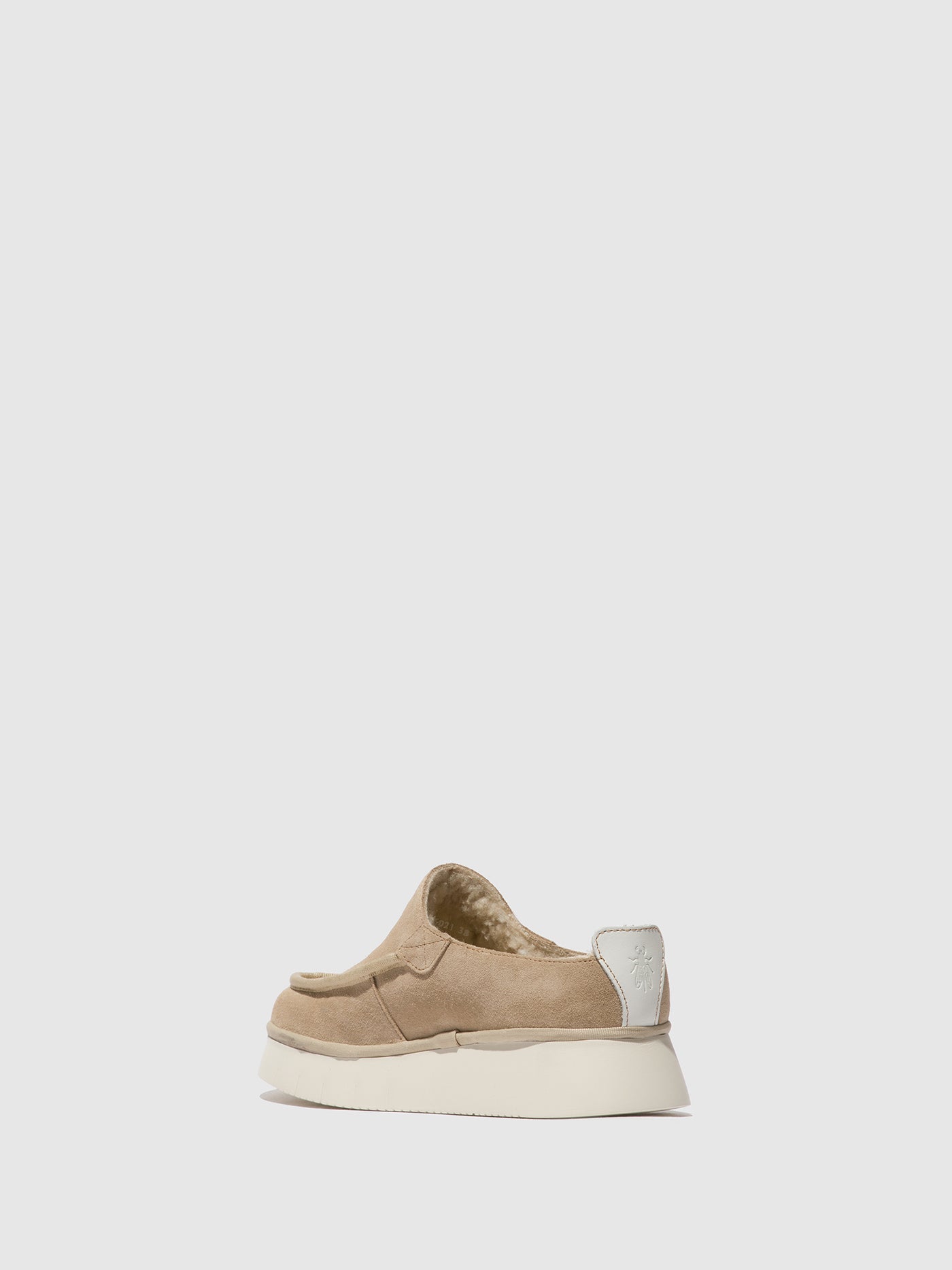 Creme Fly London Closed Shoes Women's Shoes | 531826YHS