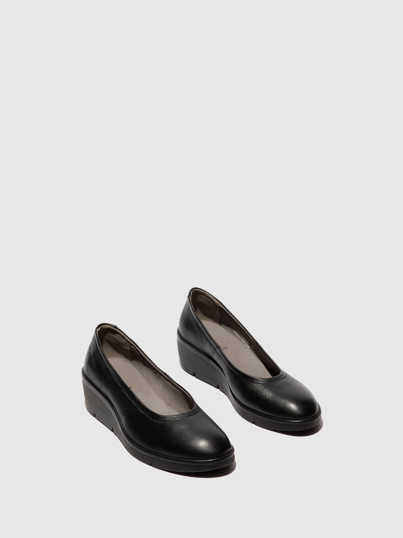 Mousse Black Fly London Slip-on Shoes Women's Slip on | 580934ZEK