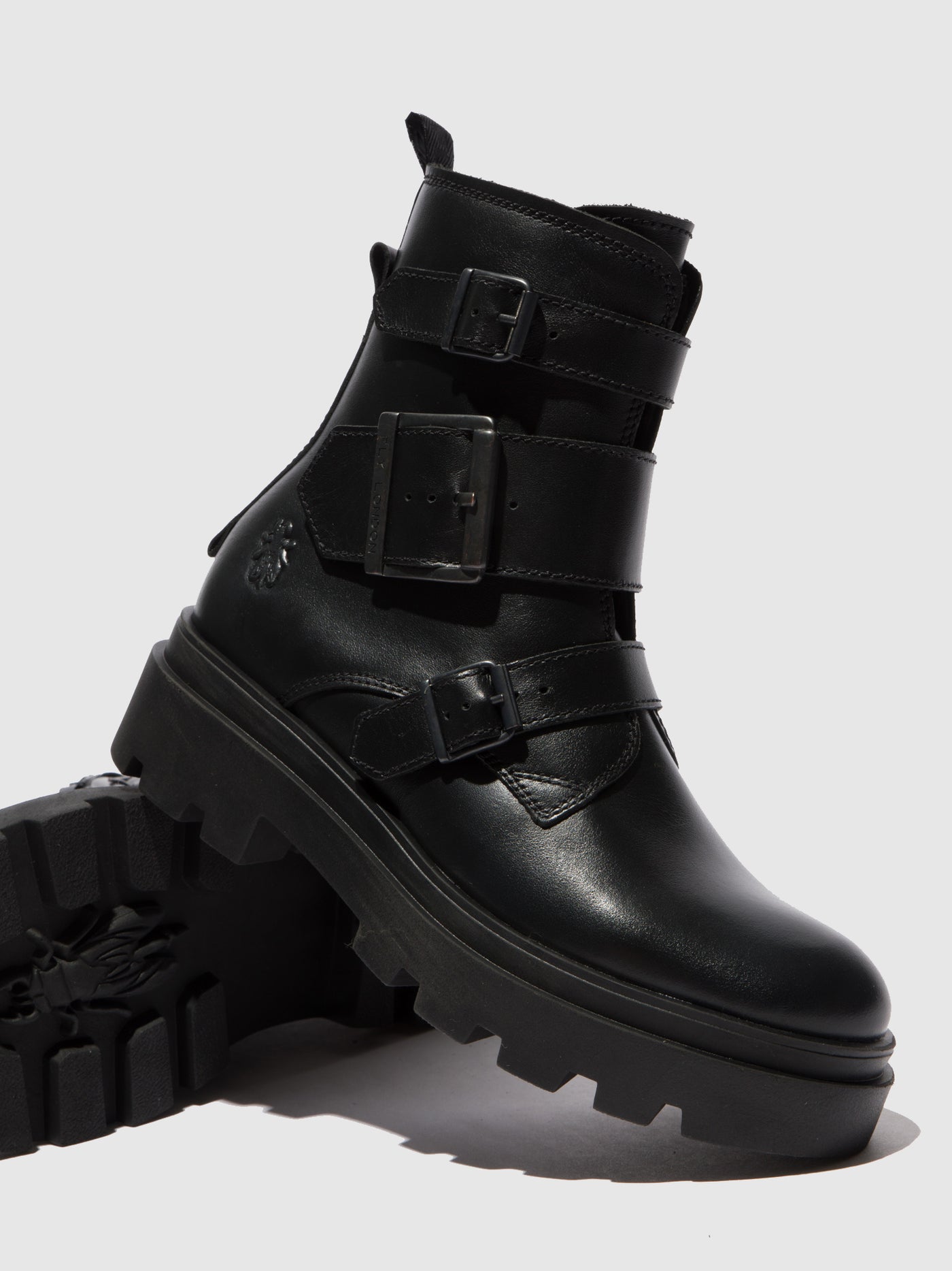 Nappa Black Fly London Buckle Boots Women's Ankle Boots | 359480NRB