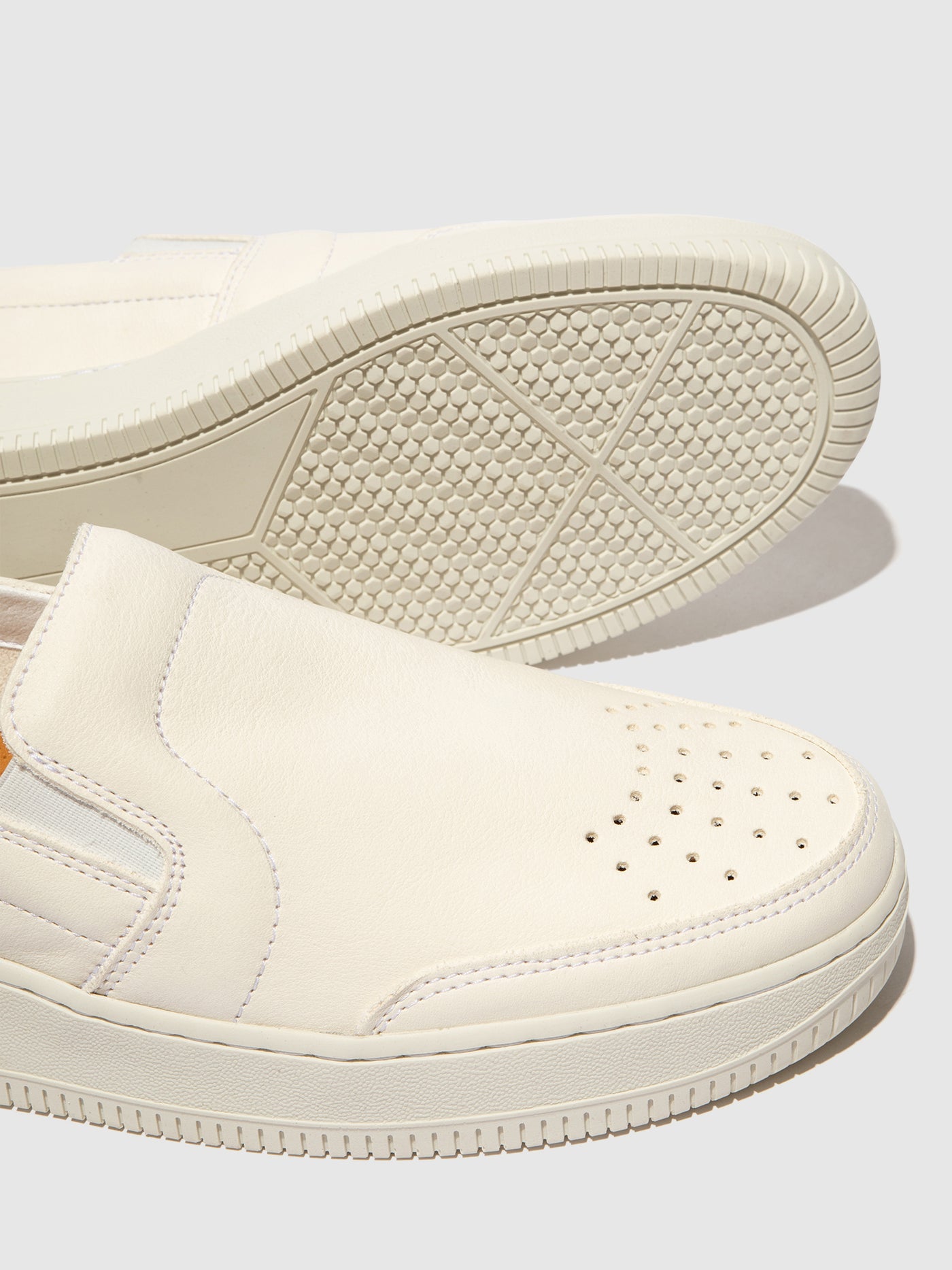 Offwhite Fly London Slip-on Men's Sneakers | 482951VXD