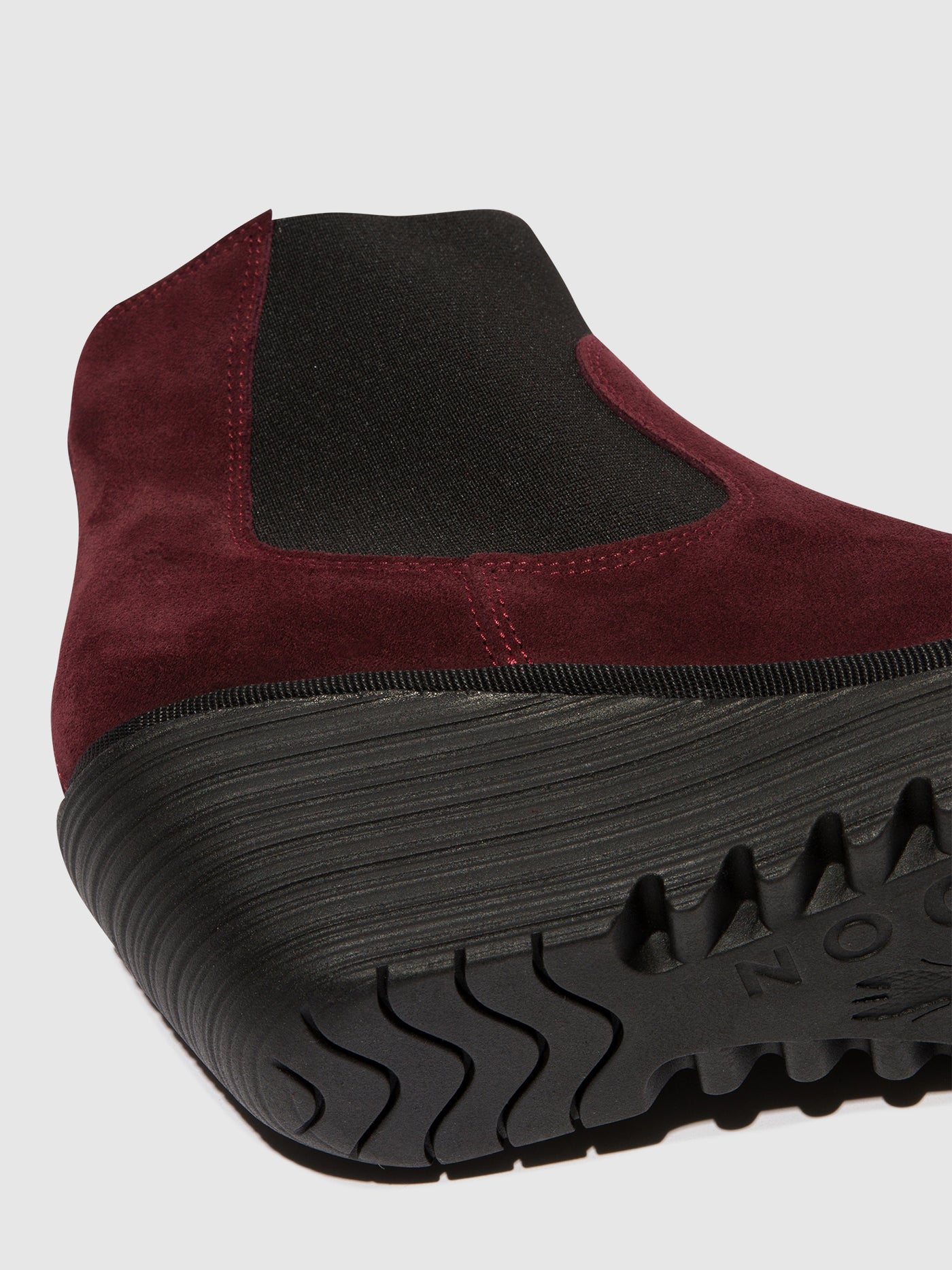 Oil Suede Wine Fly London Chelsea Boots Women's Ankle Boots | 451720TPW