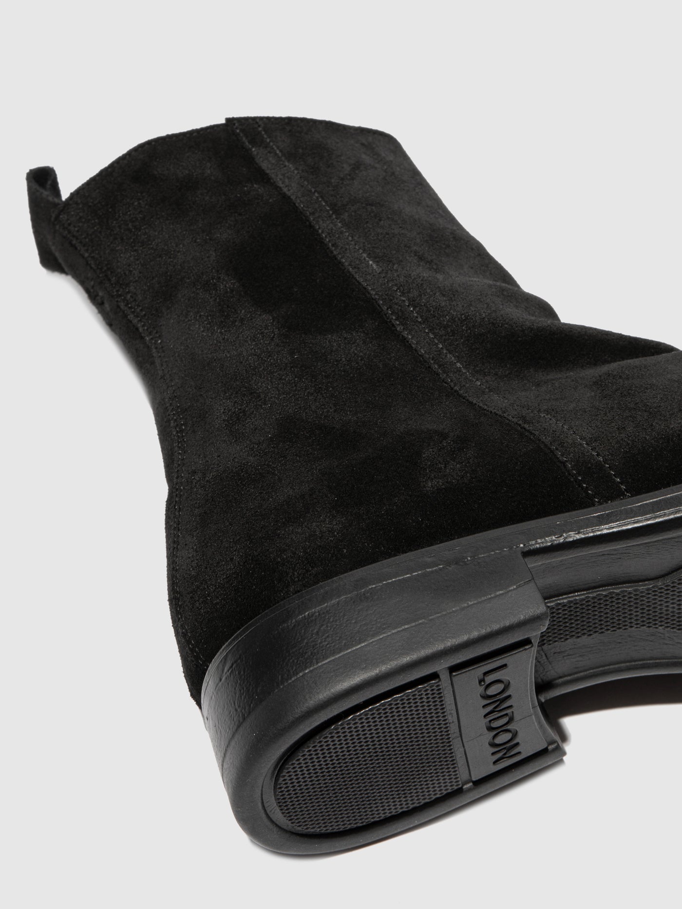Oilsuede (Vegetal) Black Fly London Chelsea Boots Men's Ankle Boots | 419682WLB