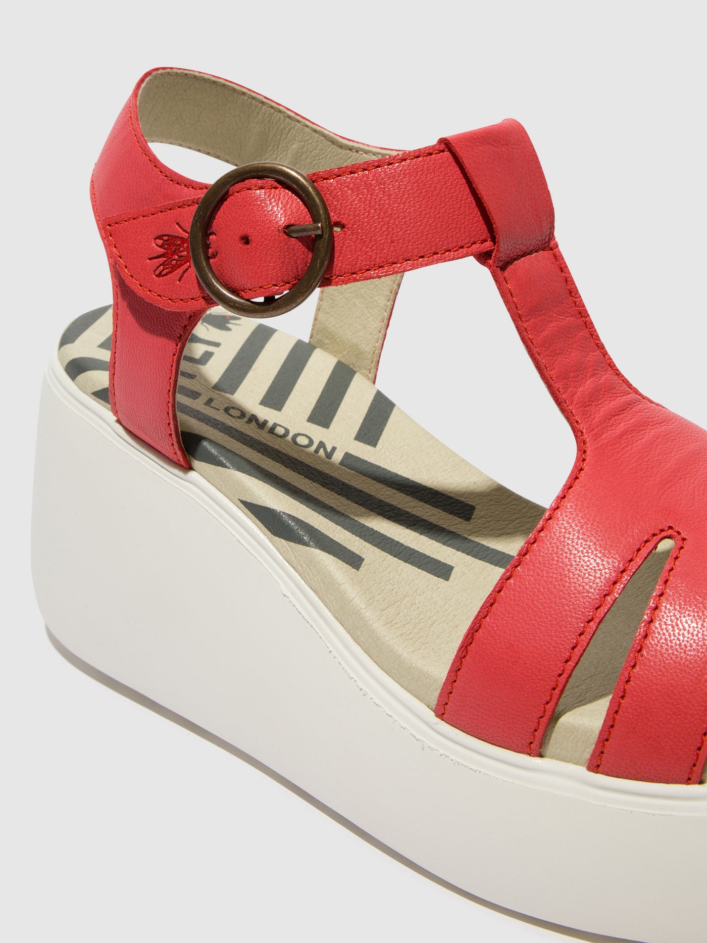 Raspberry Fly London T-Strap Sandals Women's Sandals | 263874HYV