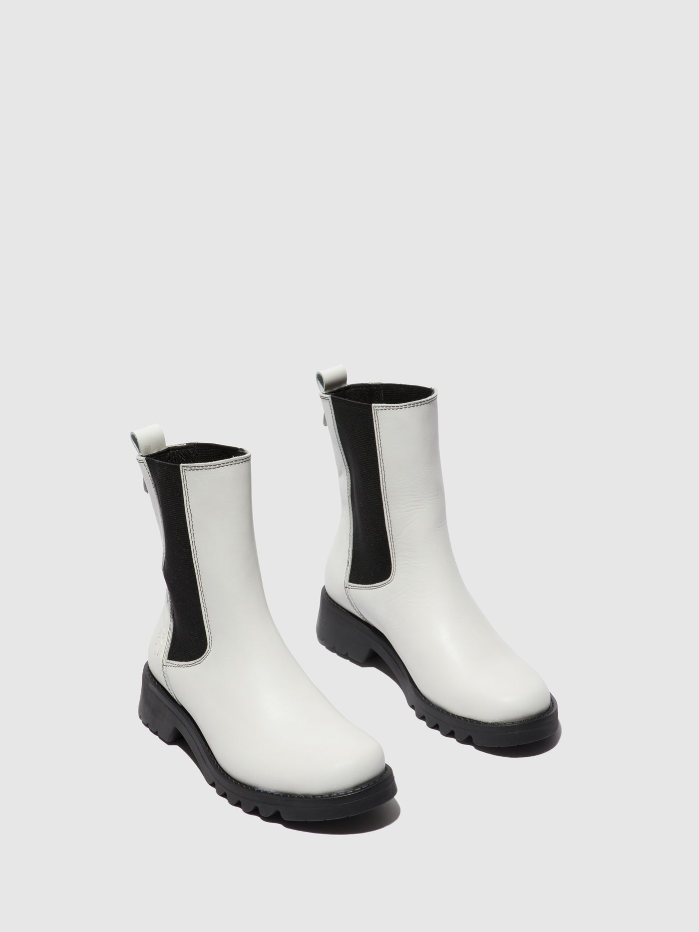 Rug Offwhite (Black) Fly London Chelsea Boots Women's Ankle Boots | 934186GZX