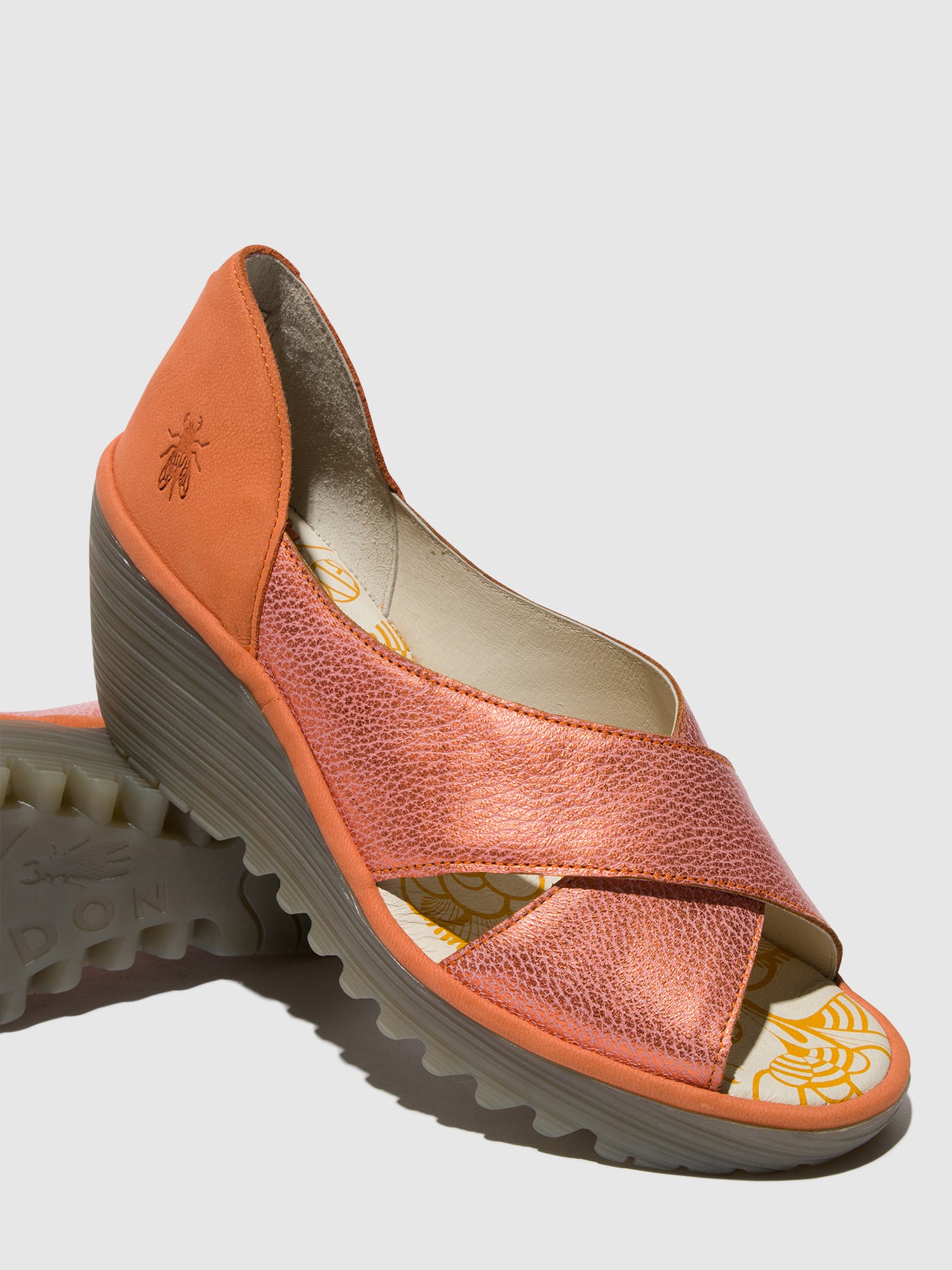 Salmon/Peach Fly London Crossover Sandals Women's Sandals | 924530LMV