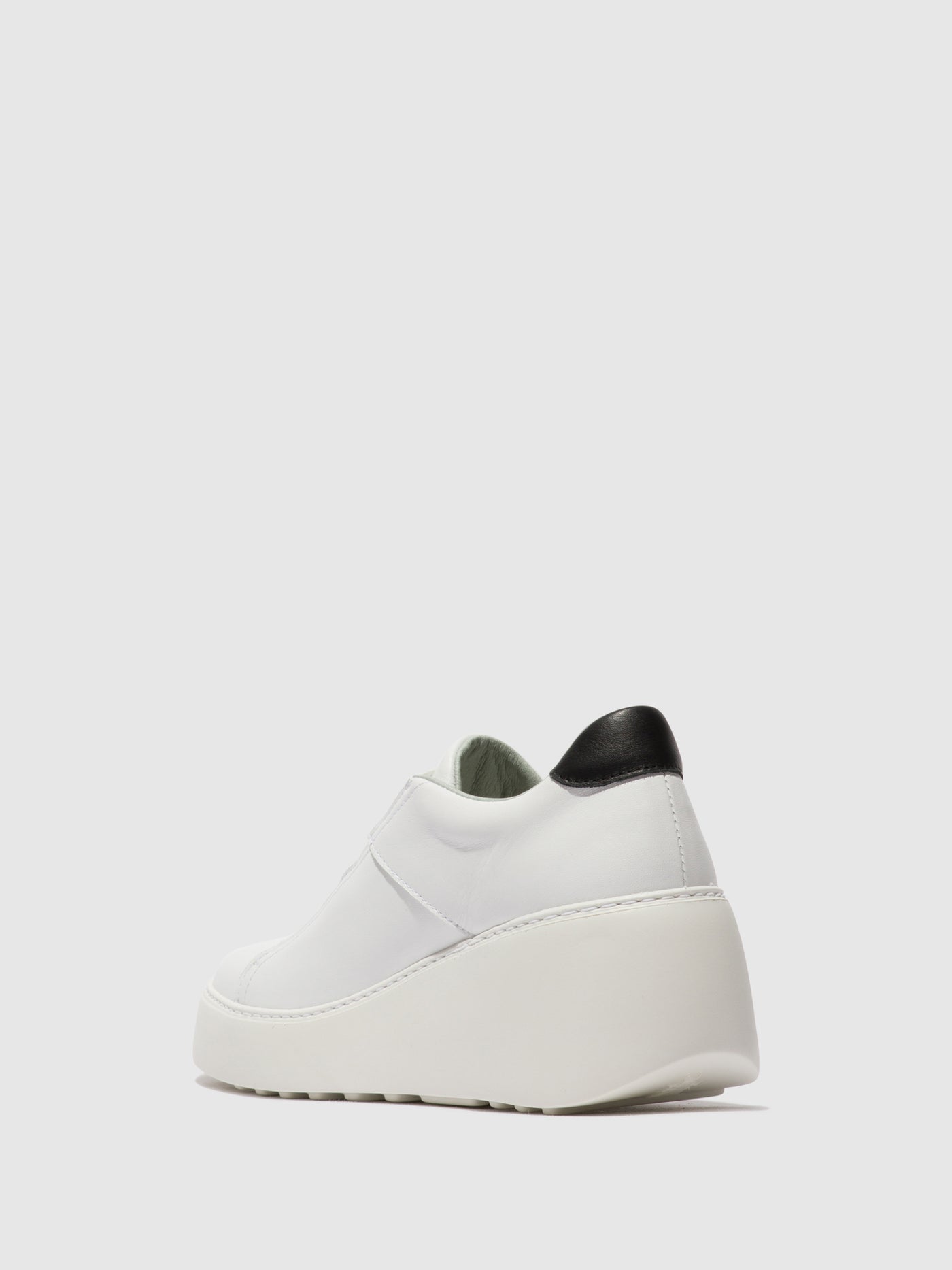 White Fly London Elasticated Men's Sneakers | 506481JUN
