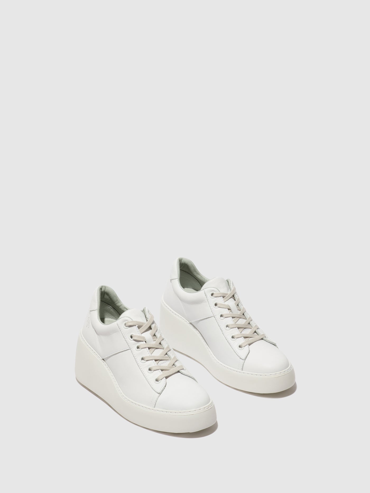 White Fly London Lace-up Women's Sneakers | 285697RUT